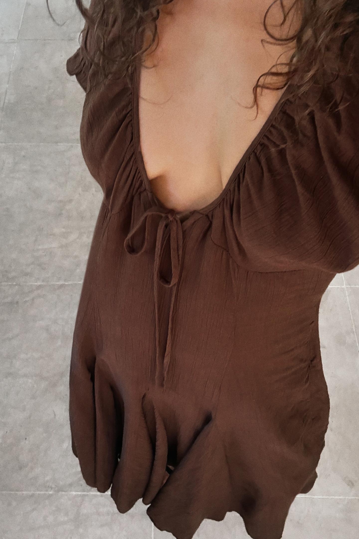 Robe mi-longue en gaze avec godets