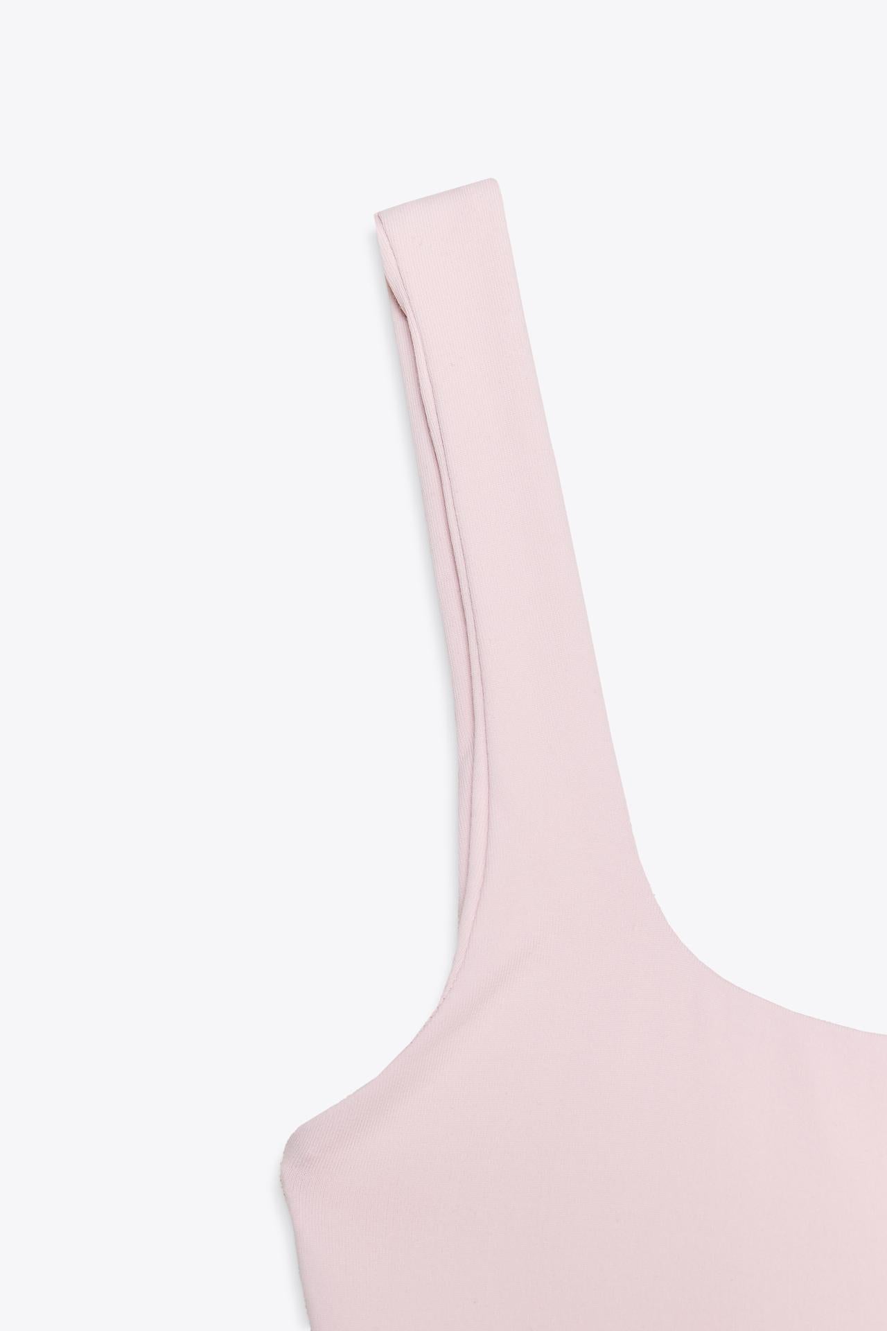 BODY PASTELLROSA MIT BREITEN TRÄGERN