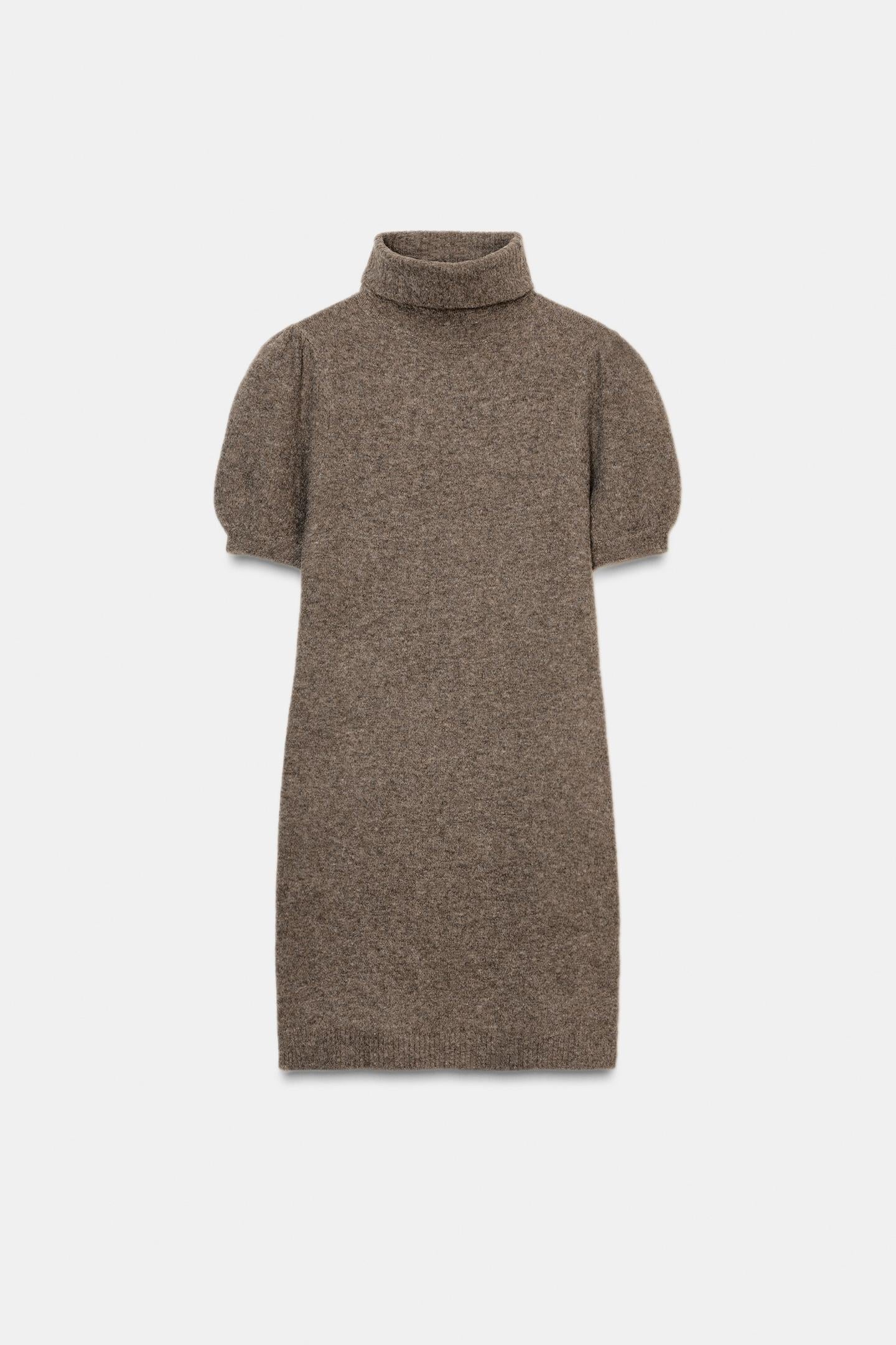 ROBE COURTE EN MAILLE