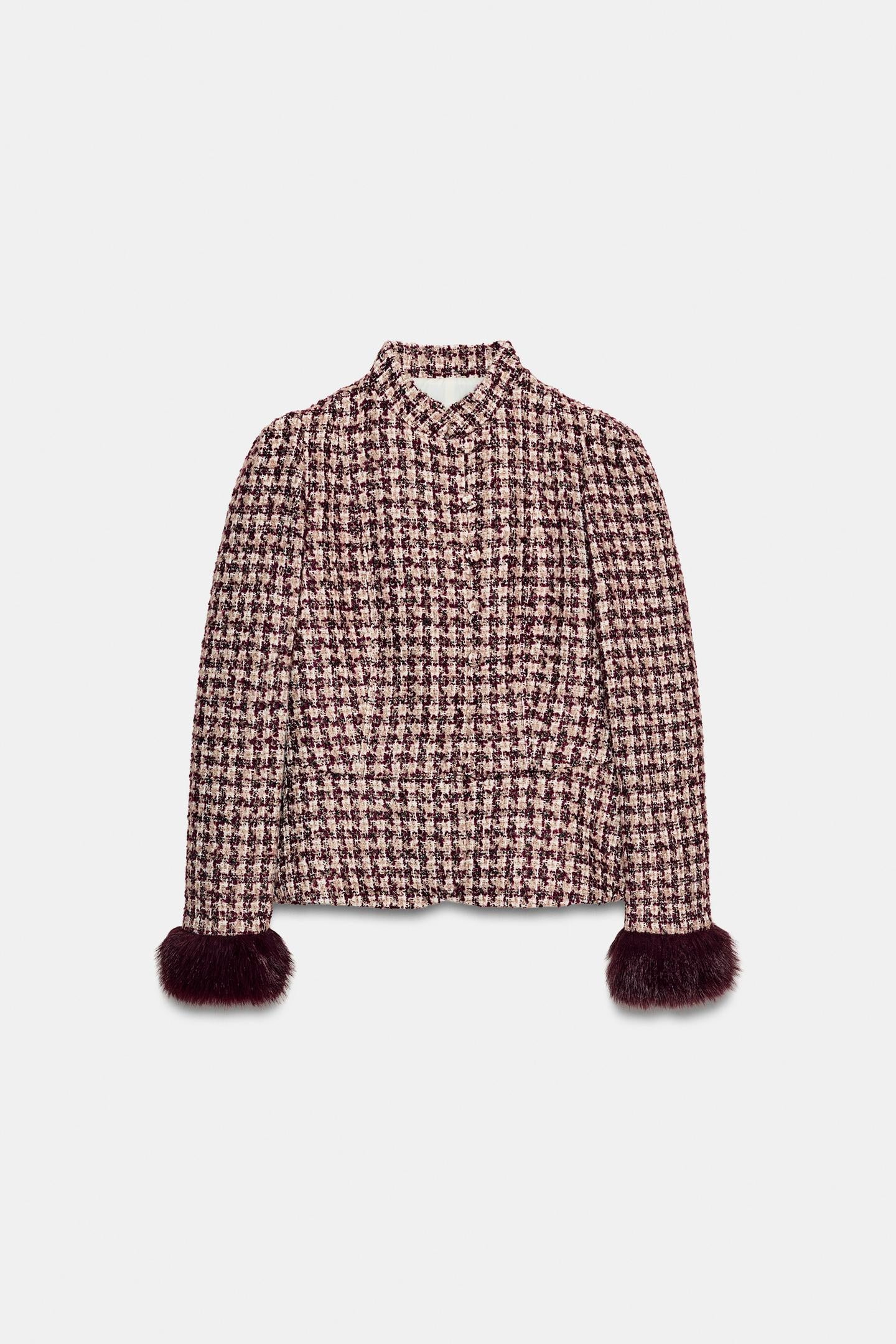 VESTE STRUCTURÉE À MANCHETTES EFFET FOURRURE EZ SIGNATURE