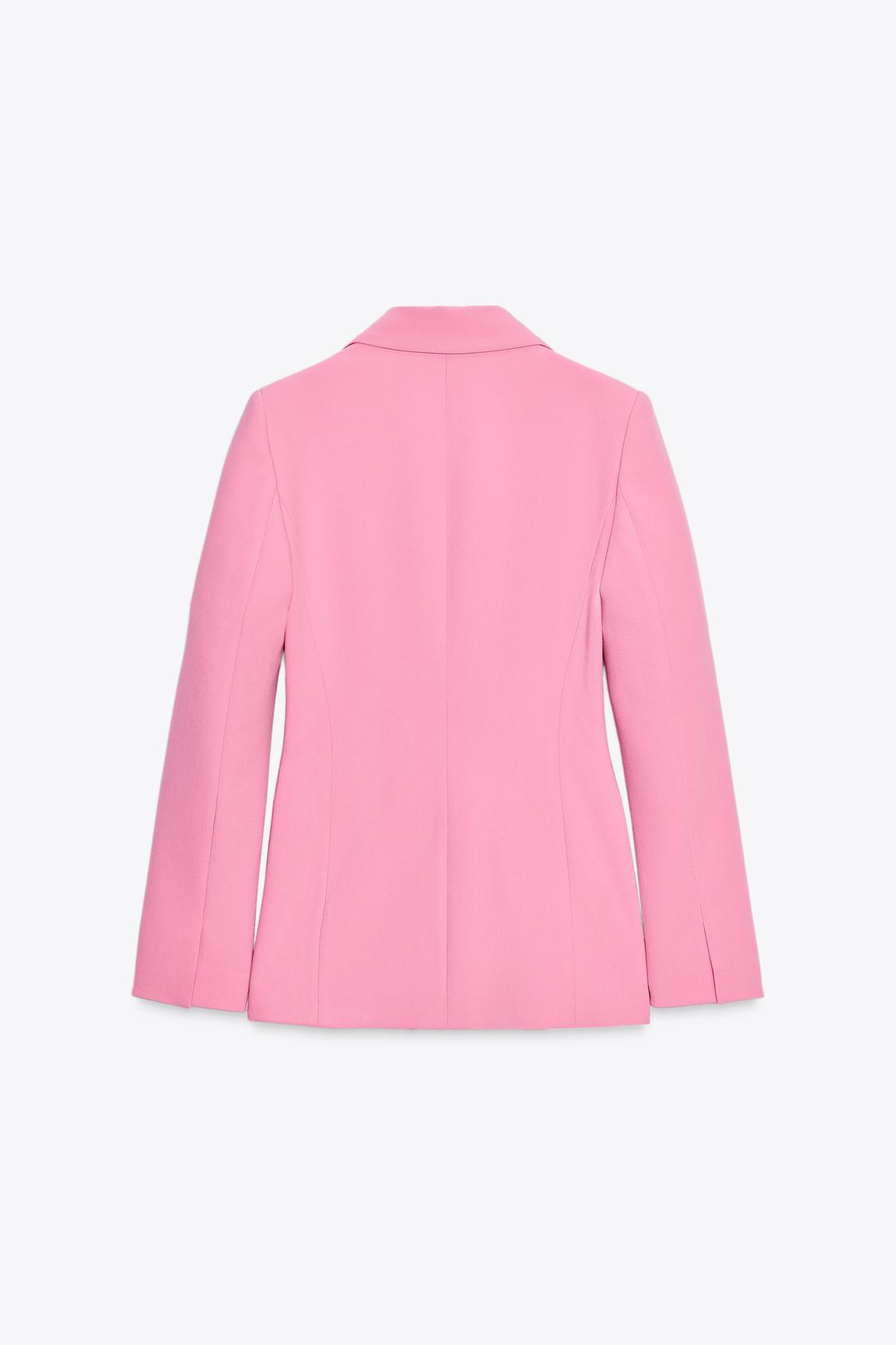 TAILLIERTER BLAZER MIT KLAPPENTASCHEN IN ROSA