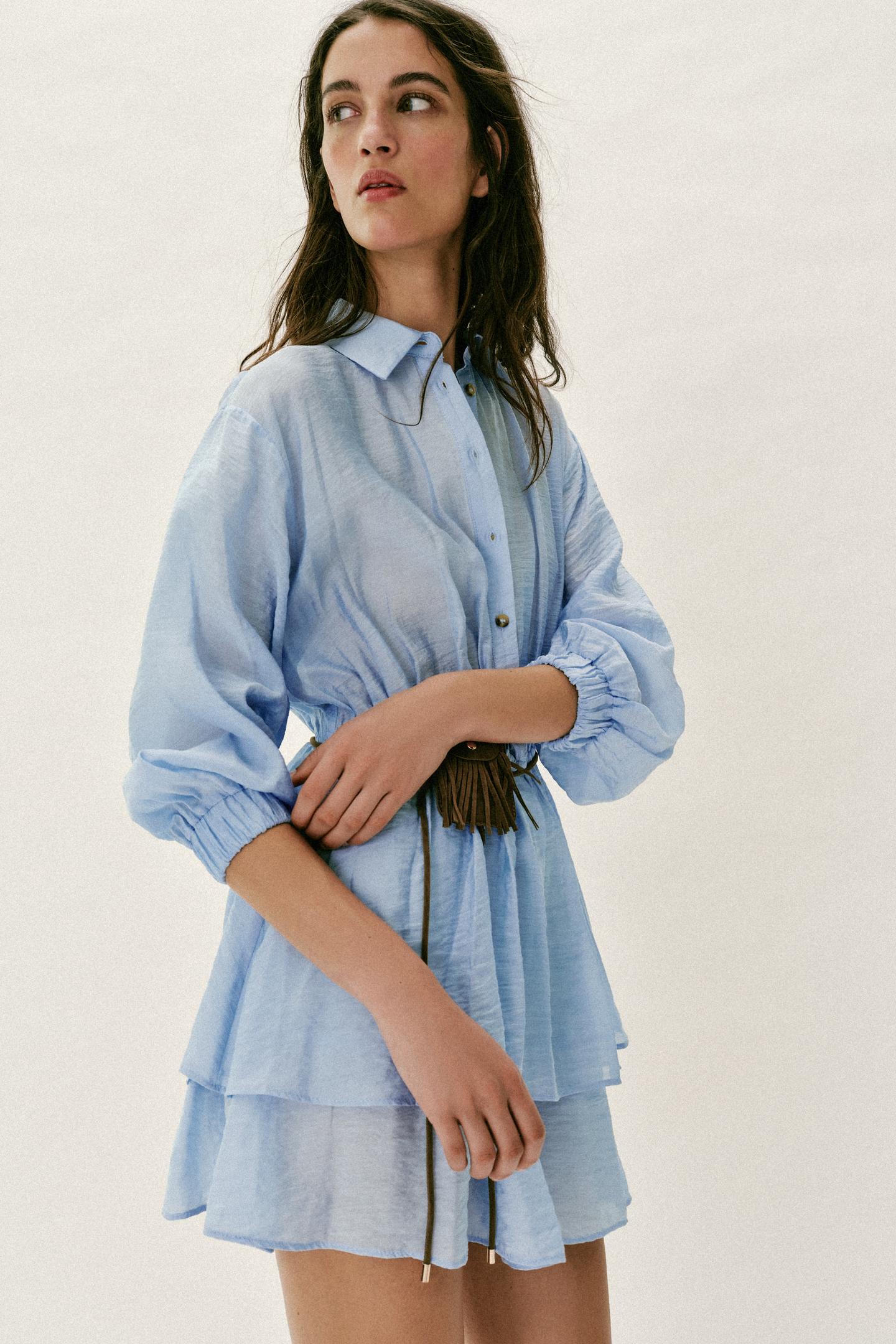 Robe courte avec ceinture et poche