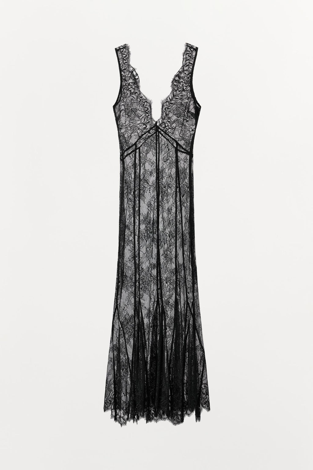ROBE LONGUE STYLE LINGERIE EN DENTELLE