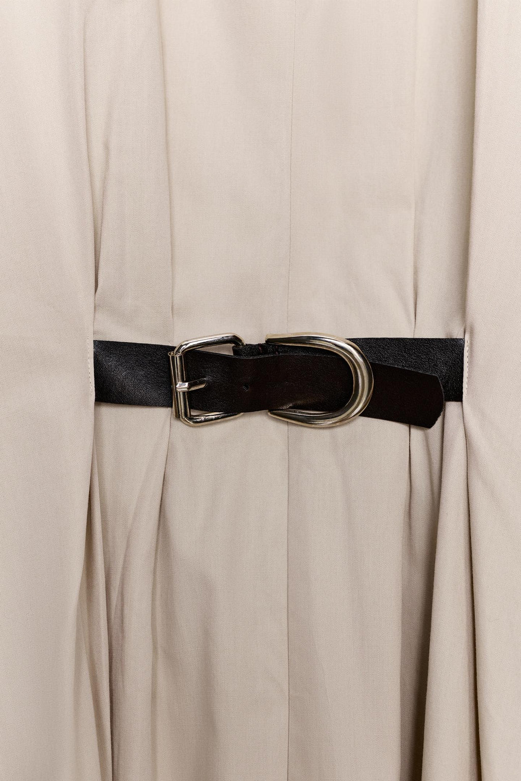ROBE MI-LONGUE AVEC CEINTURE