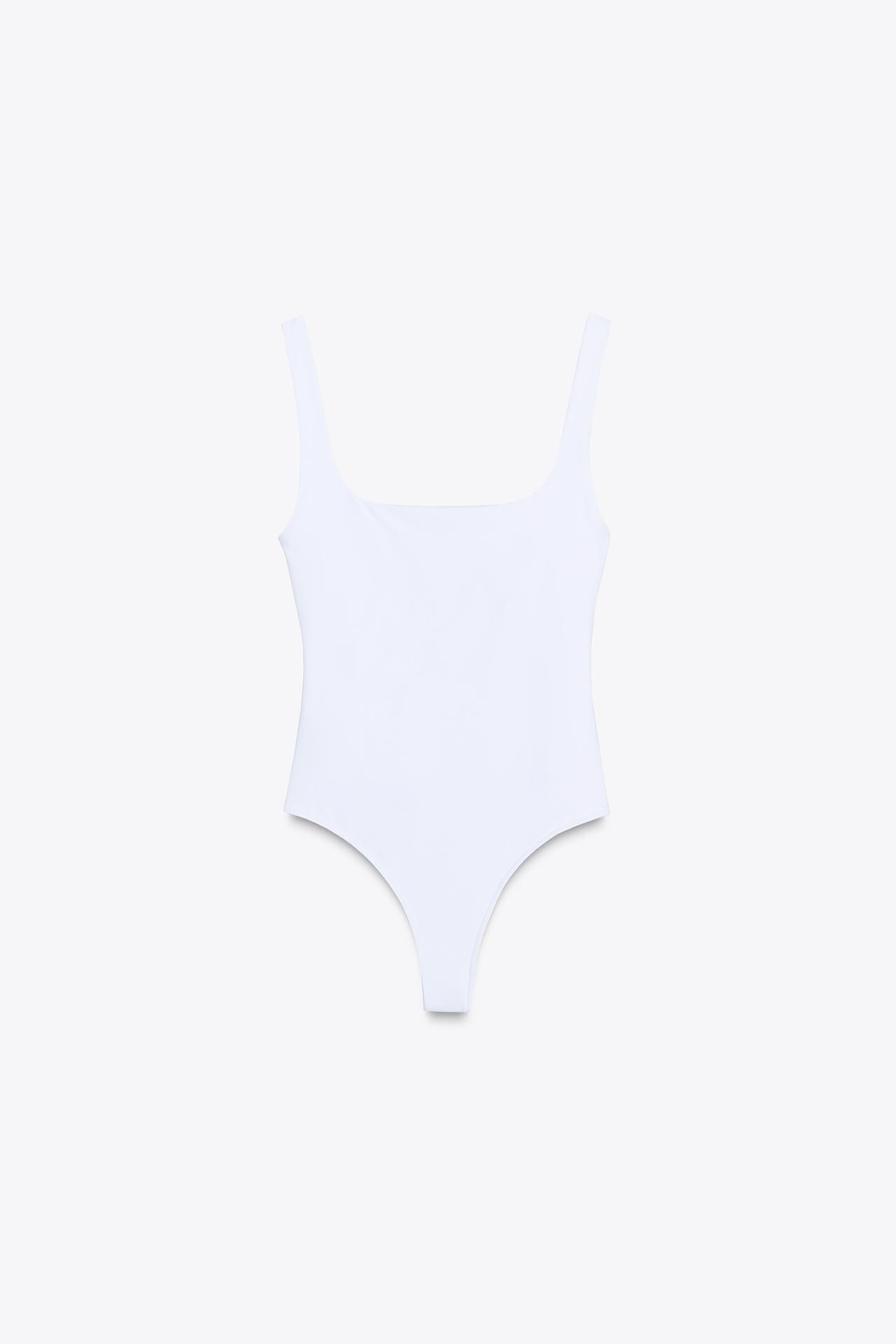BODY PURE WEISS MIT BREITEN TRÄGERN