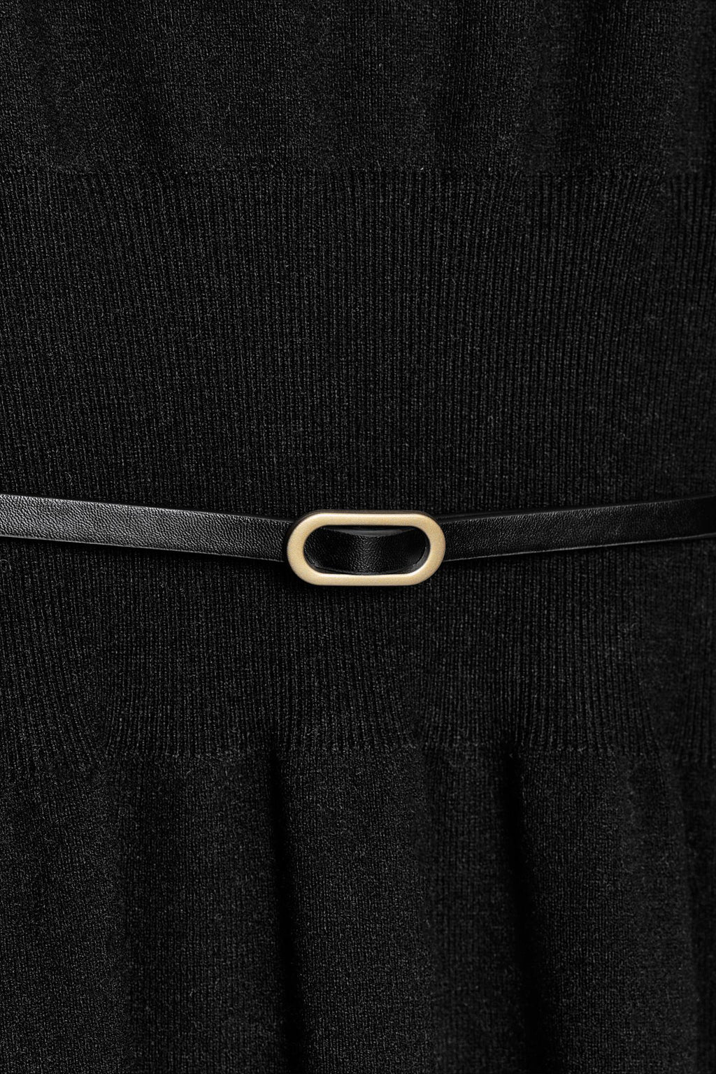 ROBE MI-LONGUE AVEC CEINTURE