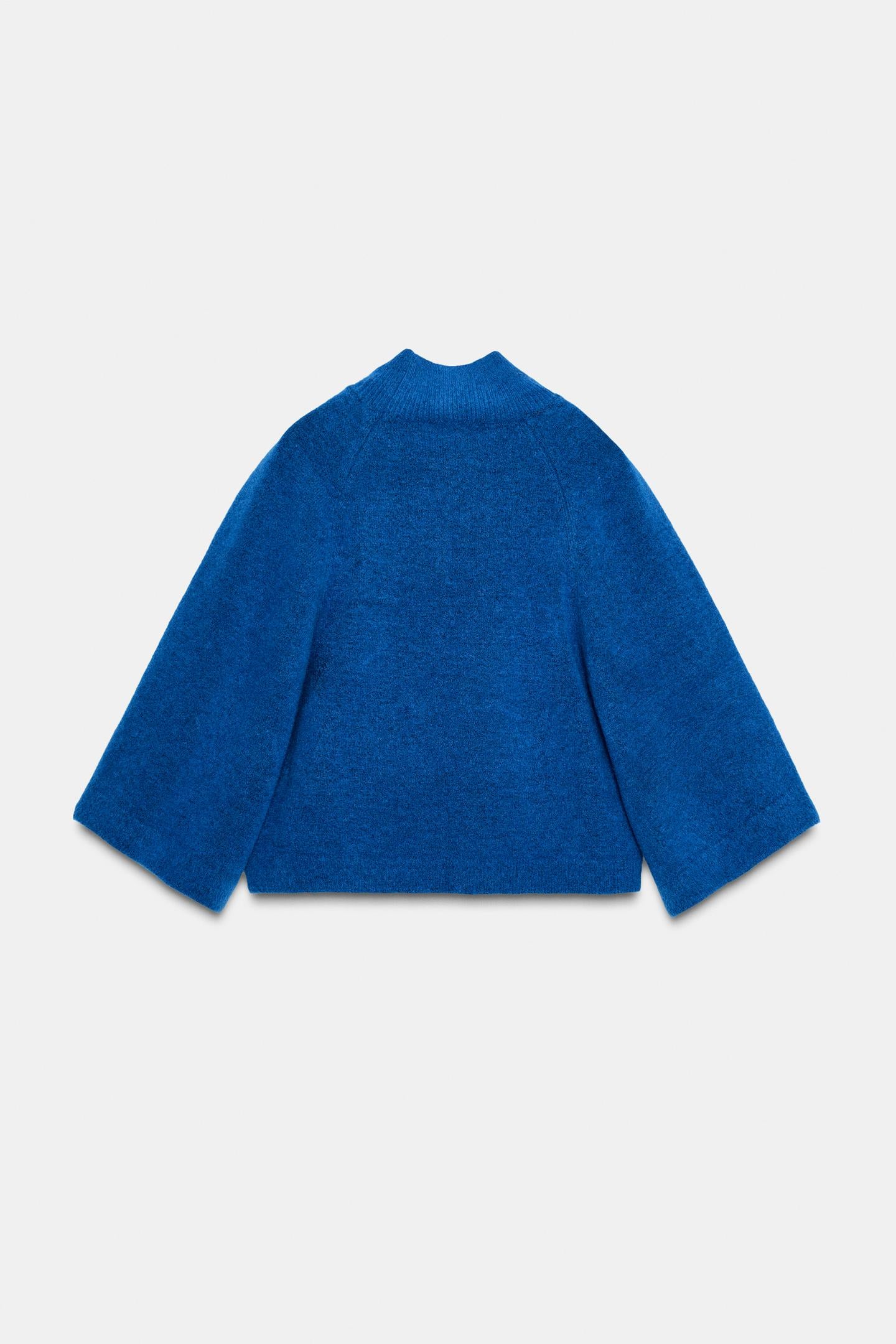 PULL EN MAILLE À MANCHES LARGES