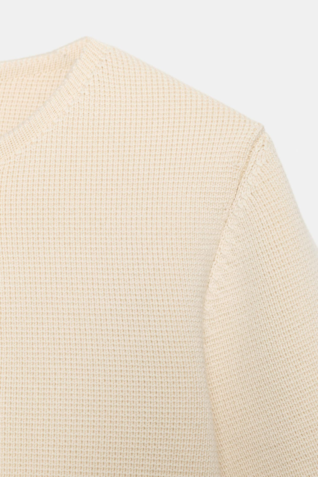 GILET COURT EN MAILLE