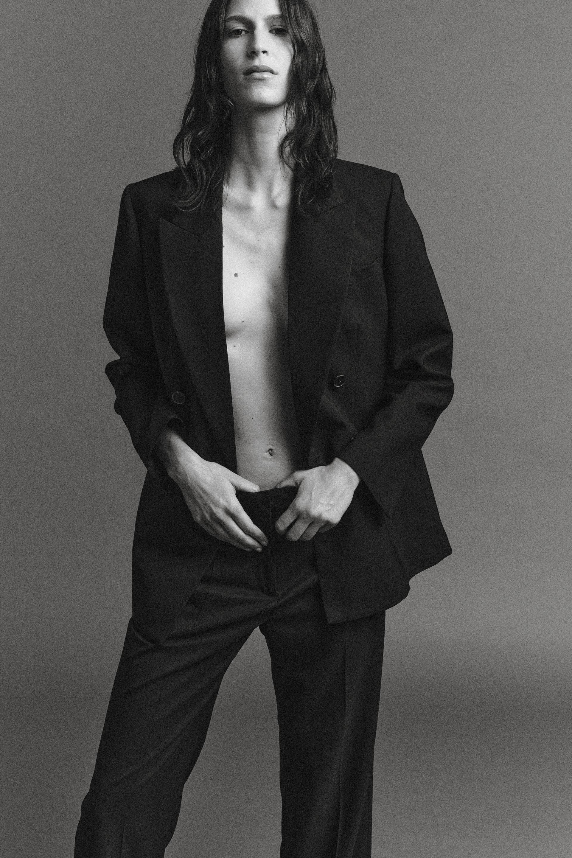 EZ COLLECTION DOPPELREIHIGER BLAZER AUS REINER WOLLE