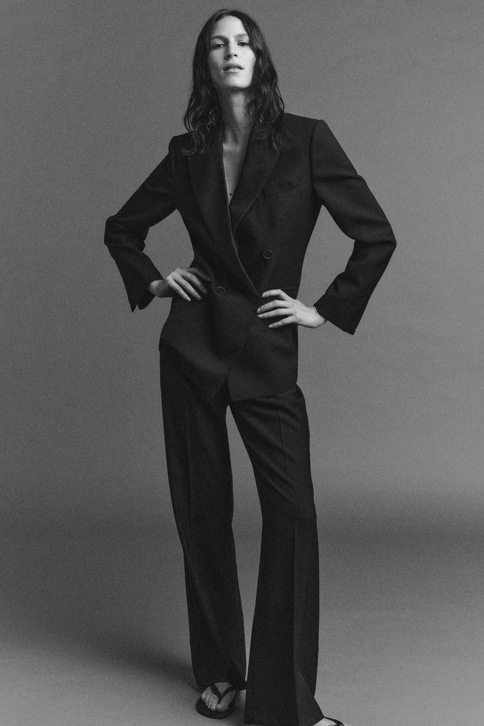 EZ COLLECTION DOPPELREIHIGER BLAZER AUS REINER WOLLE