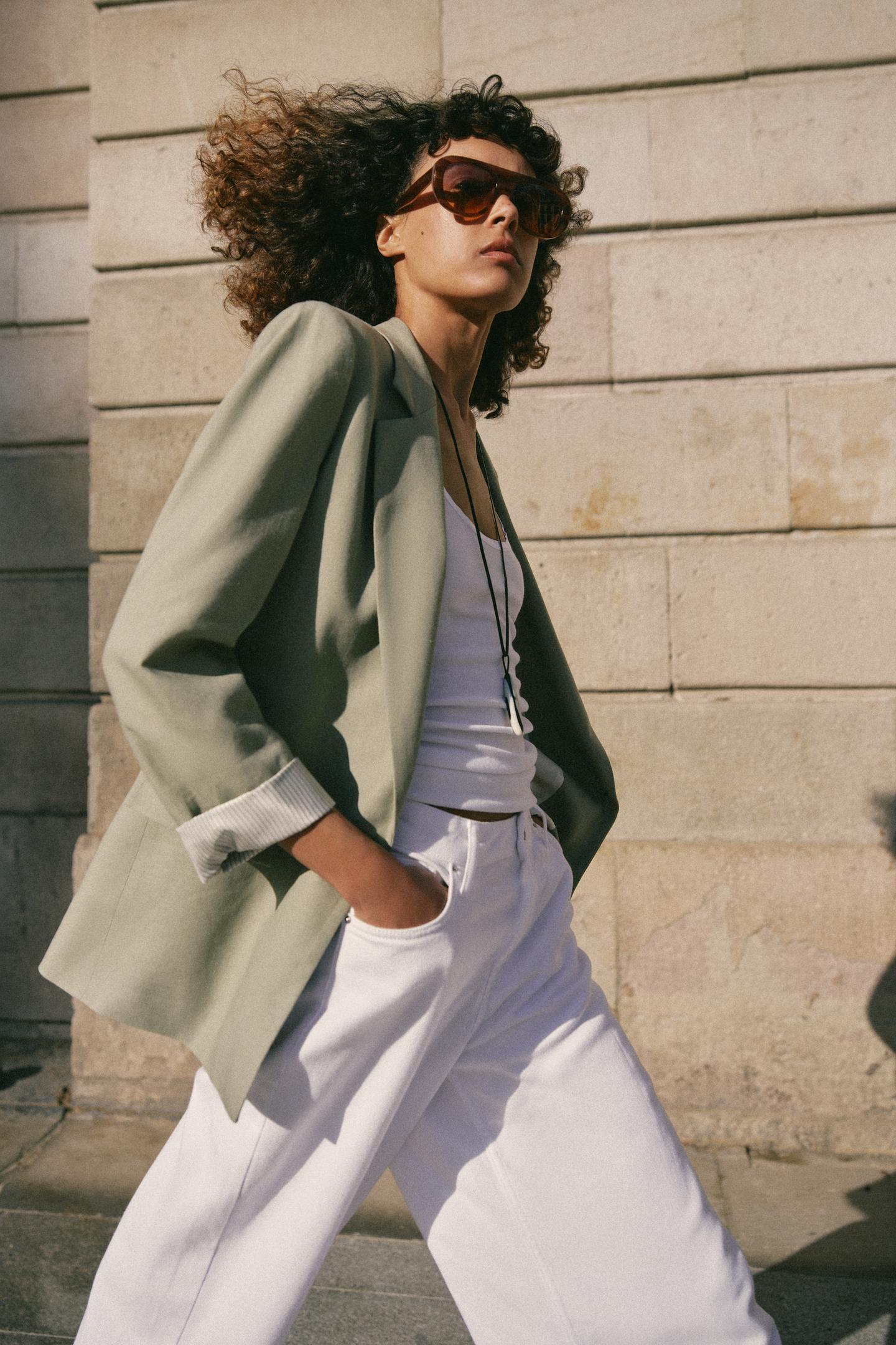 VESTE EN LIN À MANCHES RETROUSSÉES