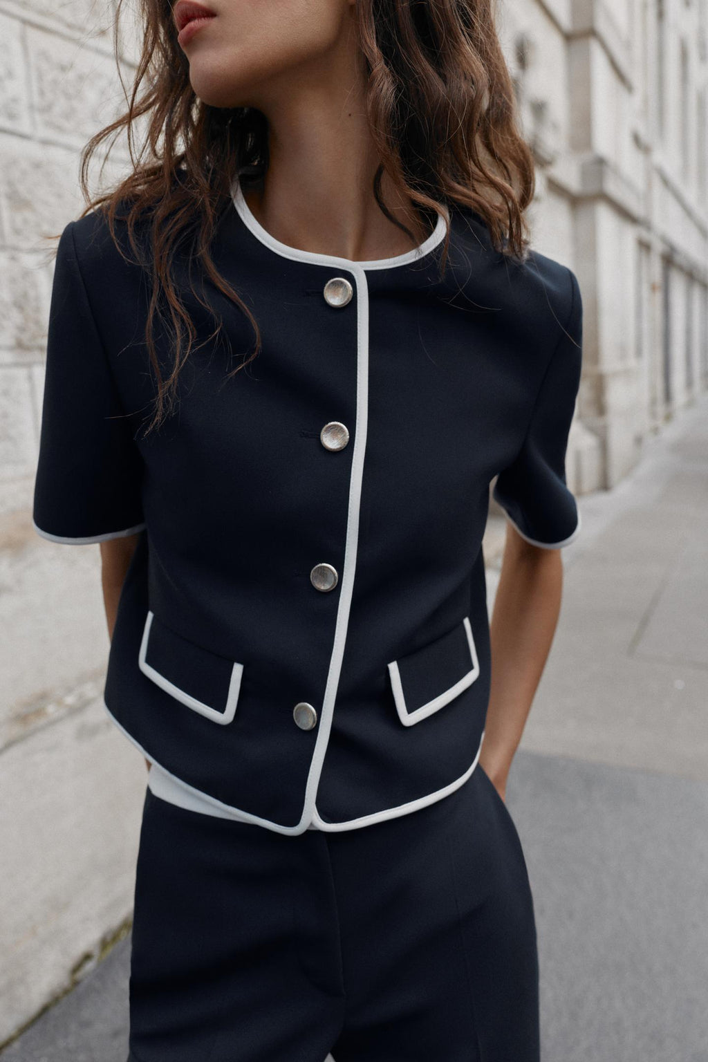 VESTE À MANCHES COURTES