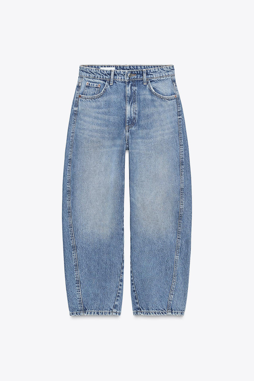 PREMIUM CARROT JEANS MIT MITTLERER TAILLE IN SCHWARZ