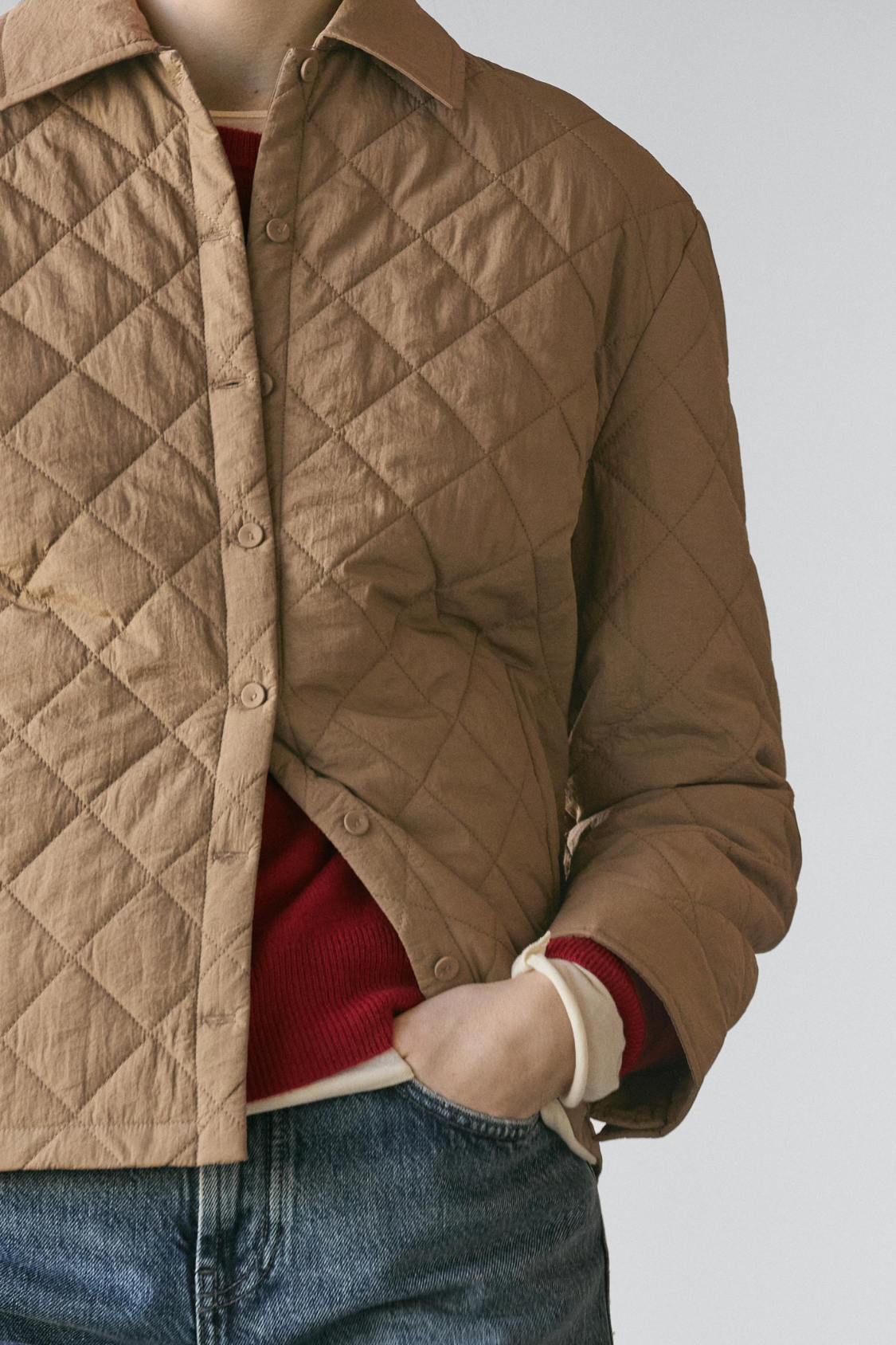 VESTE MATELASSÉE COURTE ET LÉGÈRE