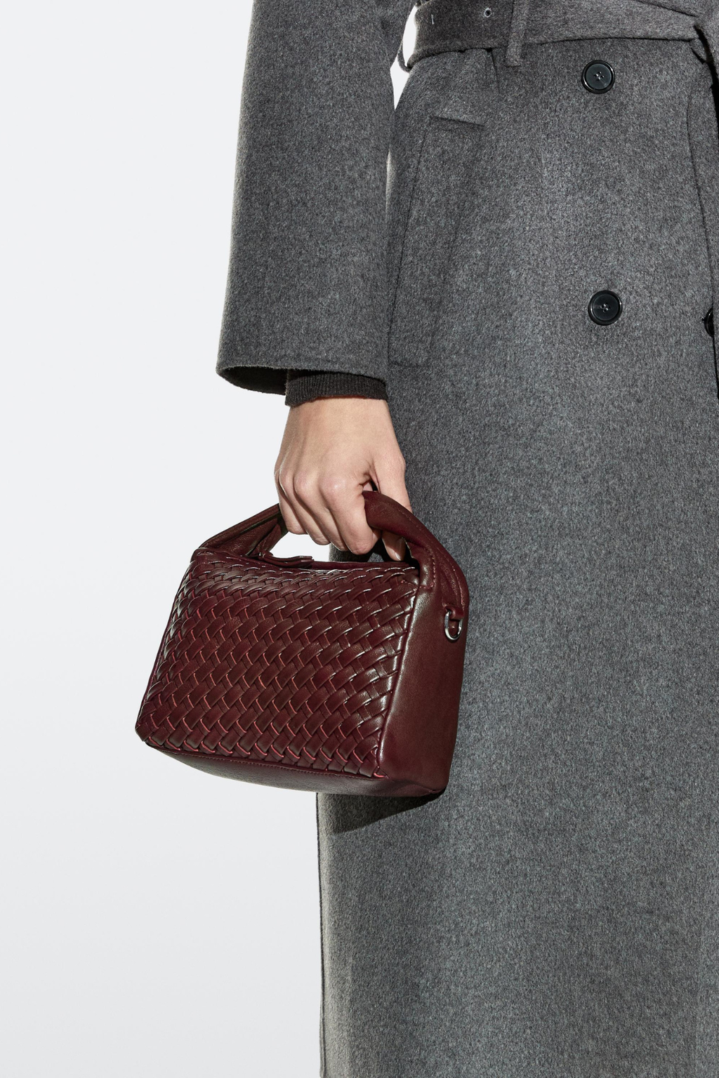 MINI-SAC TRESSÉ EN CUIR NAPPA