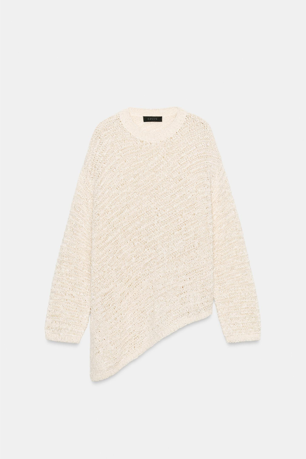 PULL OVERSIZE EN MAILLE ASYMÉTRIQUE