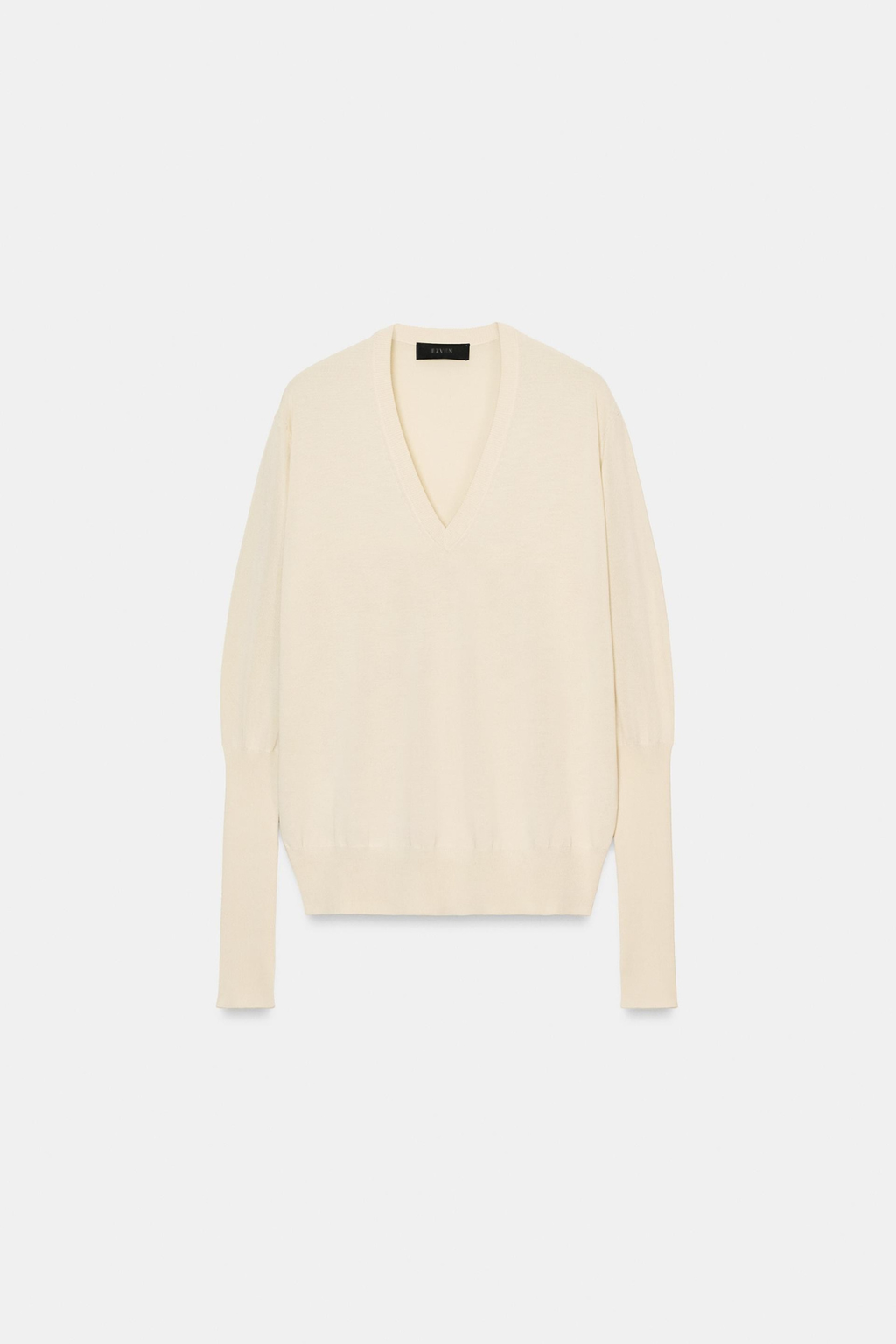 PULL EN MAILLES EXTRAFINES À COL EN V