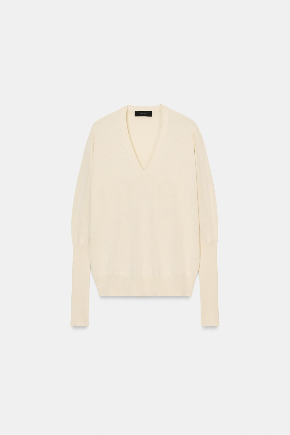 PULL EN MAILLES EXTRAFINES À COL EN V