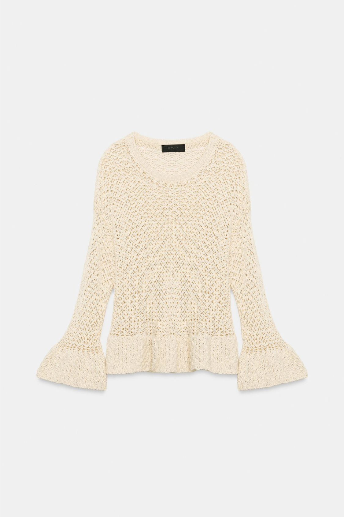 PULL EN MAILLE À VOLANTS